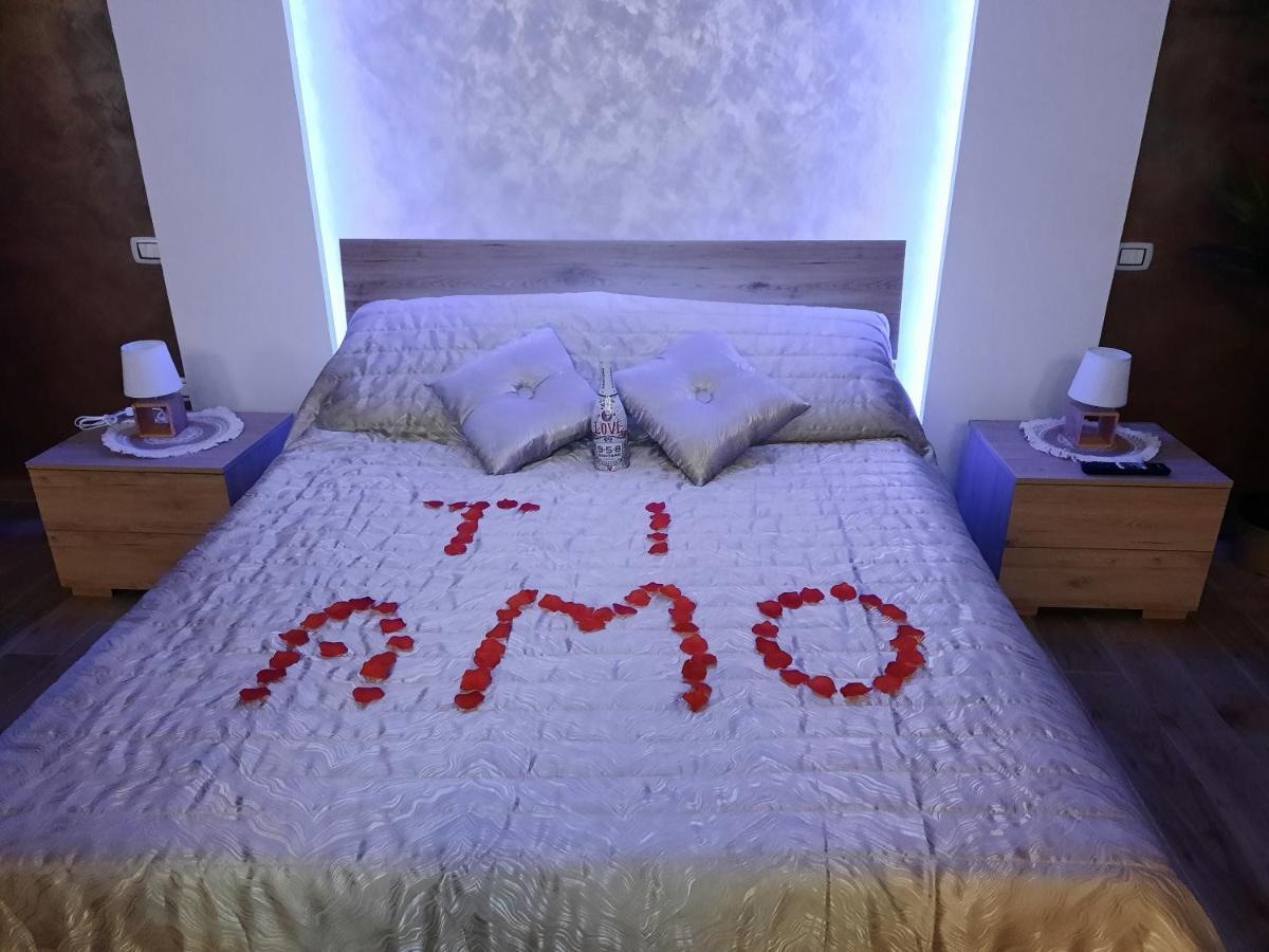 Suite Natura Bed&Beauty Spa ตารันโต ภายนอก รูปภาพ