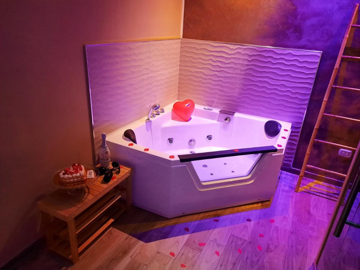 Suite Natura Bed&Beauty Spa ตารันโต ภายนอก รูปภาพ